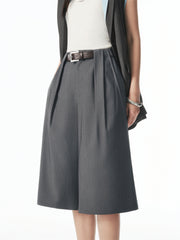 Women's Pleated Wide-Leg Tailored Bermuda Shorts