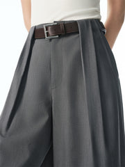 Women's Pleated Wide-Leg Tailored Bermuda Shorts