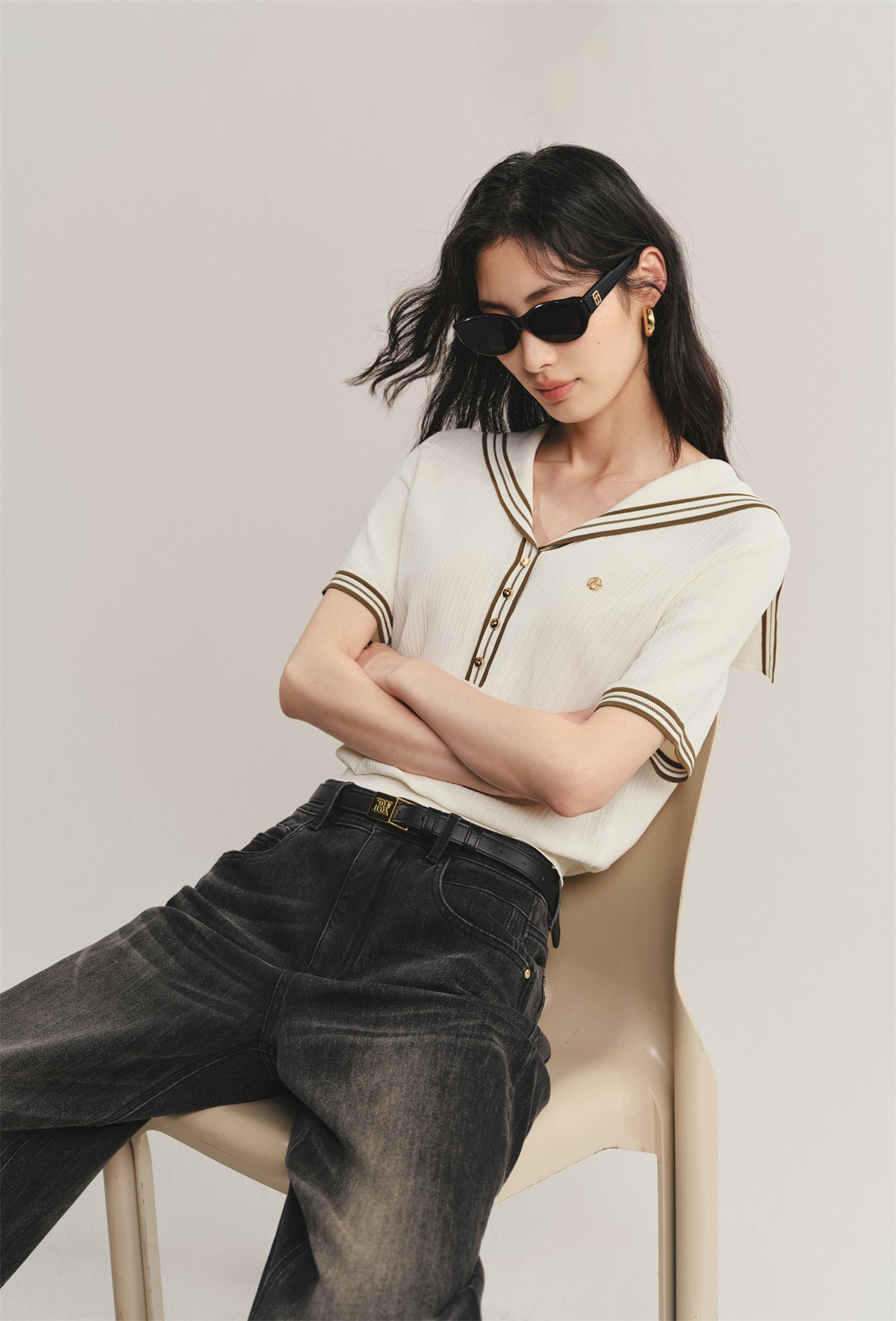 Women's Contrast-Trim Knit Top with Sailor Collar