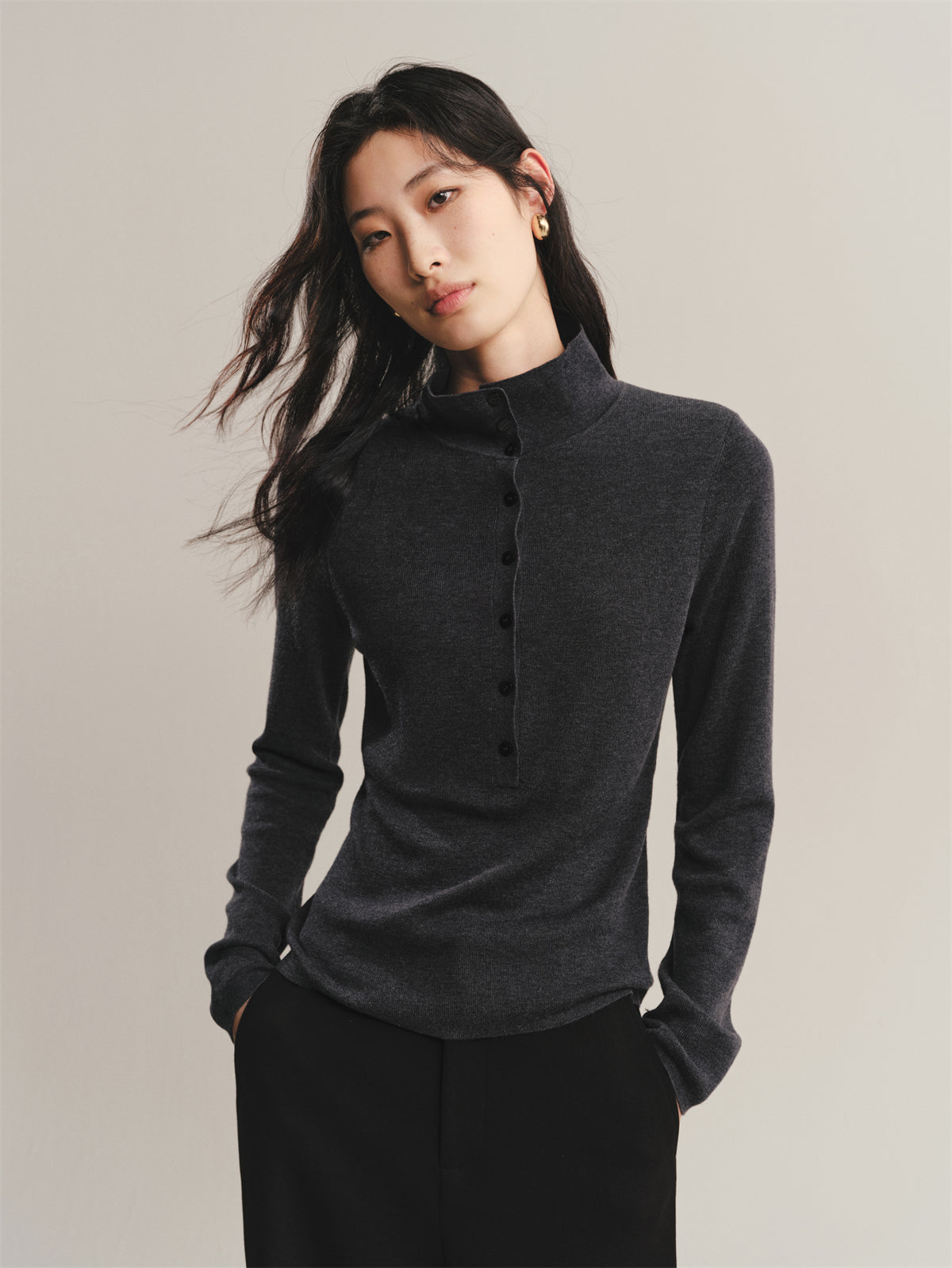 Women's Contrast Half-Placket Slim Sweater
