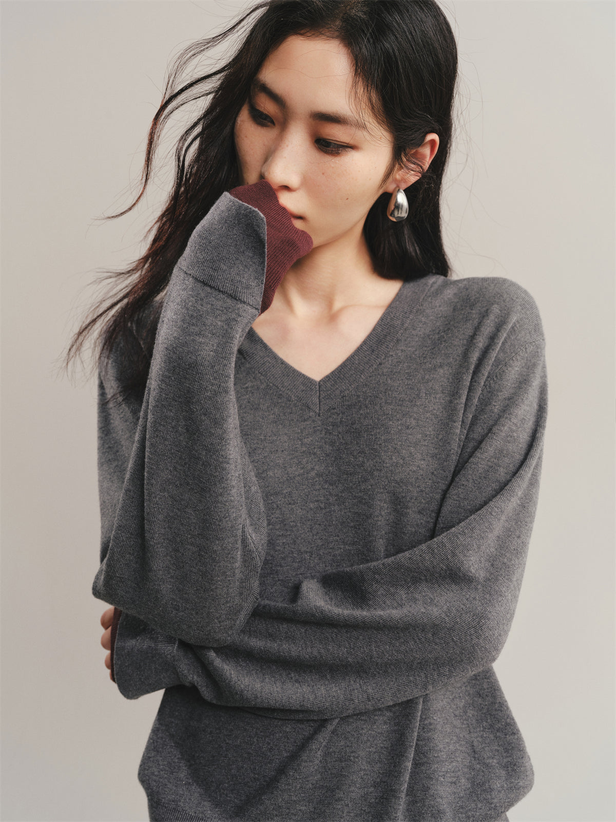 Women's Detachable V-Neck Wool-Blend Sweater