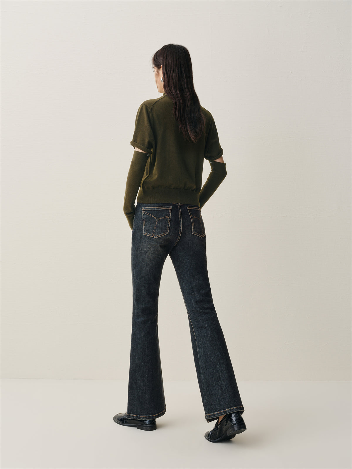 Women's Knit Sweater with Detachable Sleeves