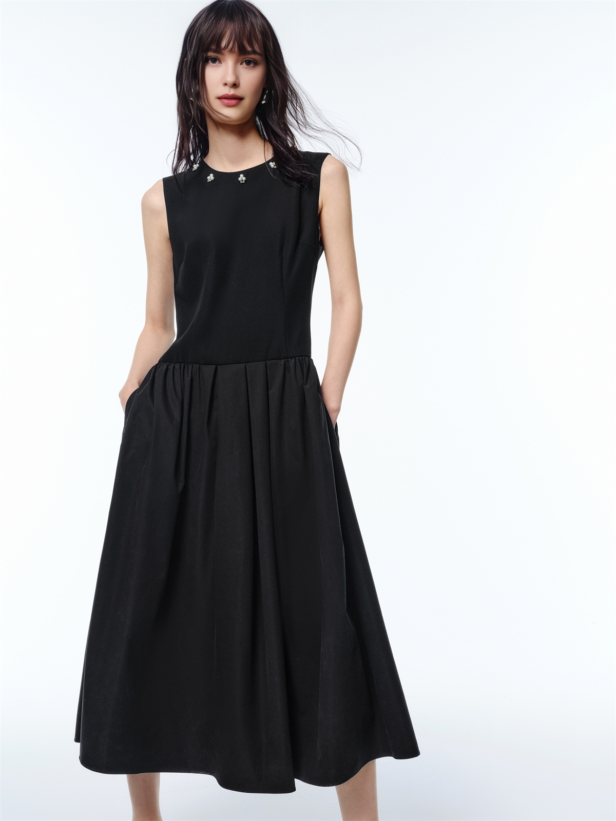 *US Final Sale* Women's Black Sleeveless Beaded Dress