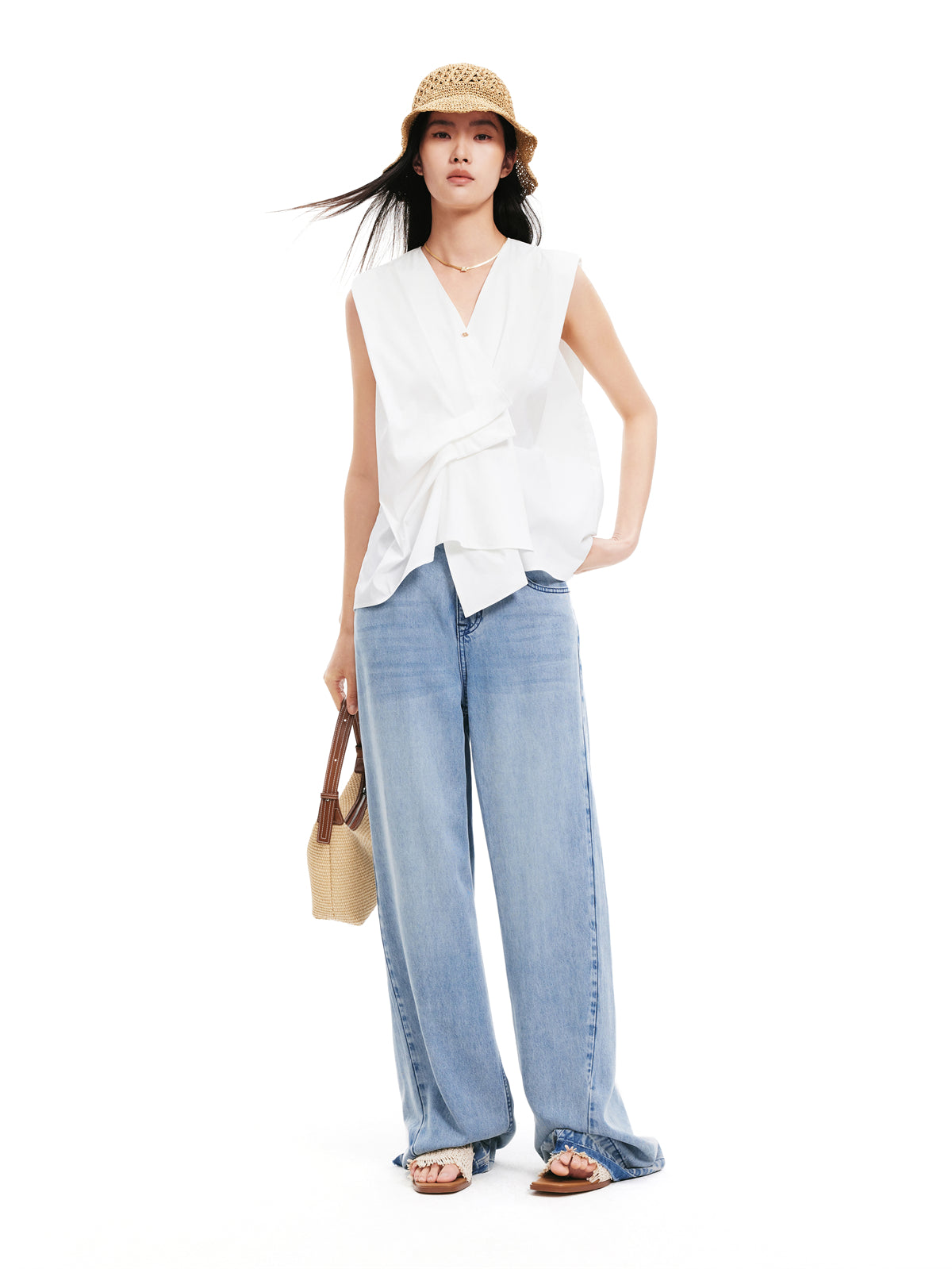 Women's Distressed Raw Hem Straight-Leg Jeans