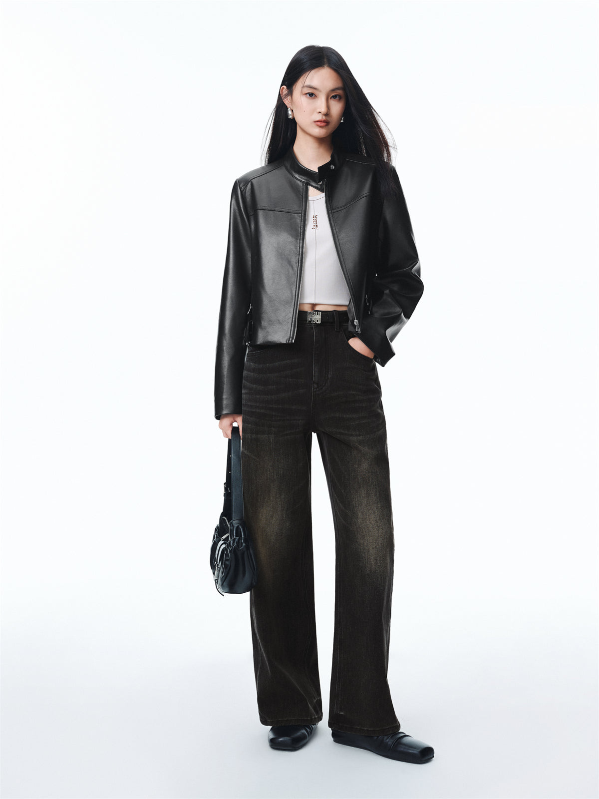 Women's Gradient Whiskered Curved-Leg Jeans