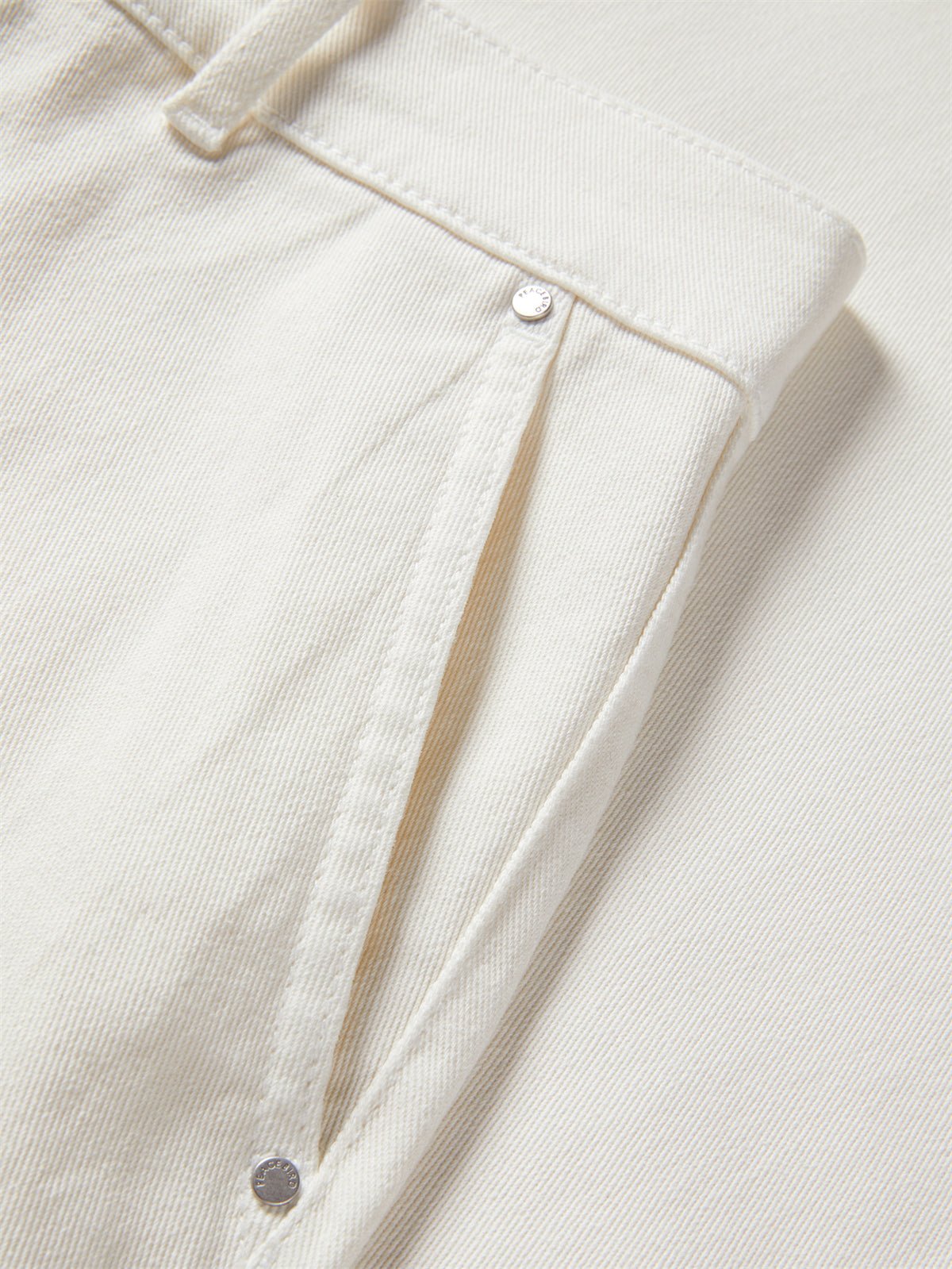 Women's Wide-Leg Jeans with Self-Fabric Belt
