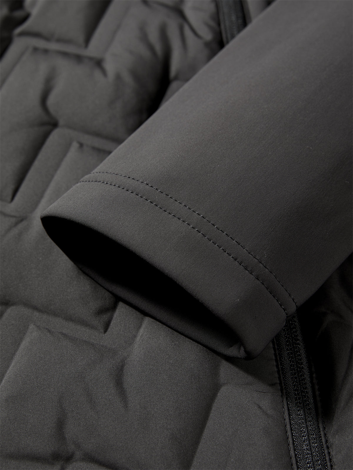 Women's Cropped Slim-Fit Down Jacket