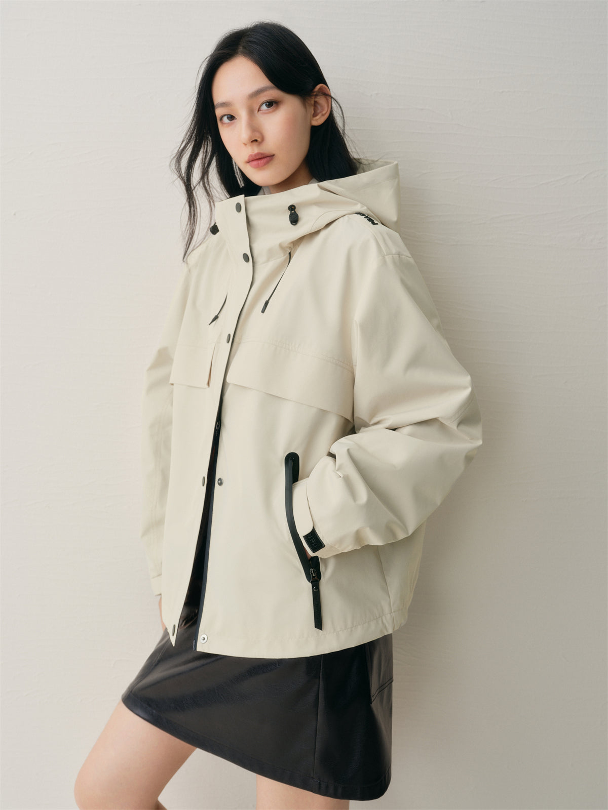 Women's Oversized Outdoor Jacket with Contrast Details
