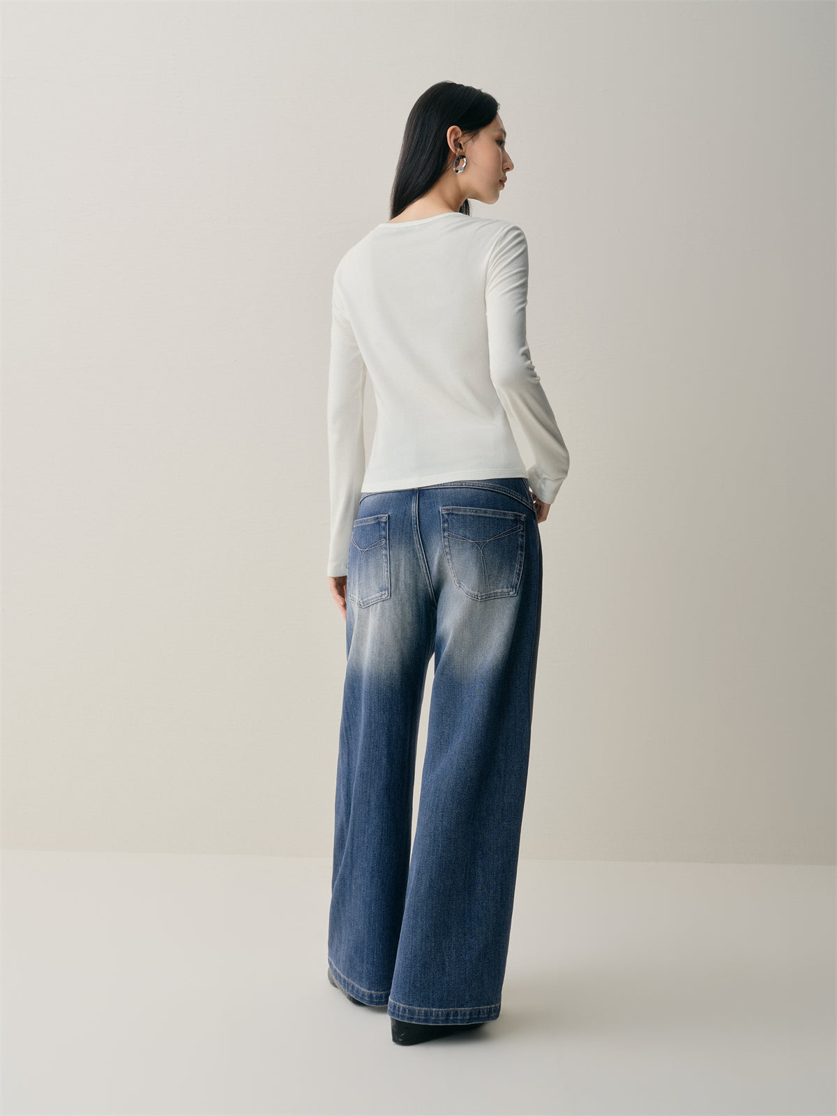 Women's Short Tonal Panel Tencel Long-Sleeve T-Shirt