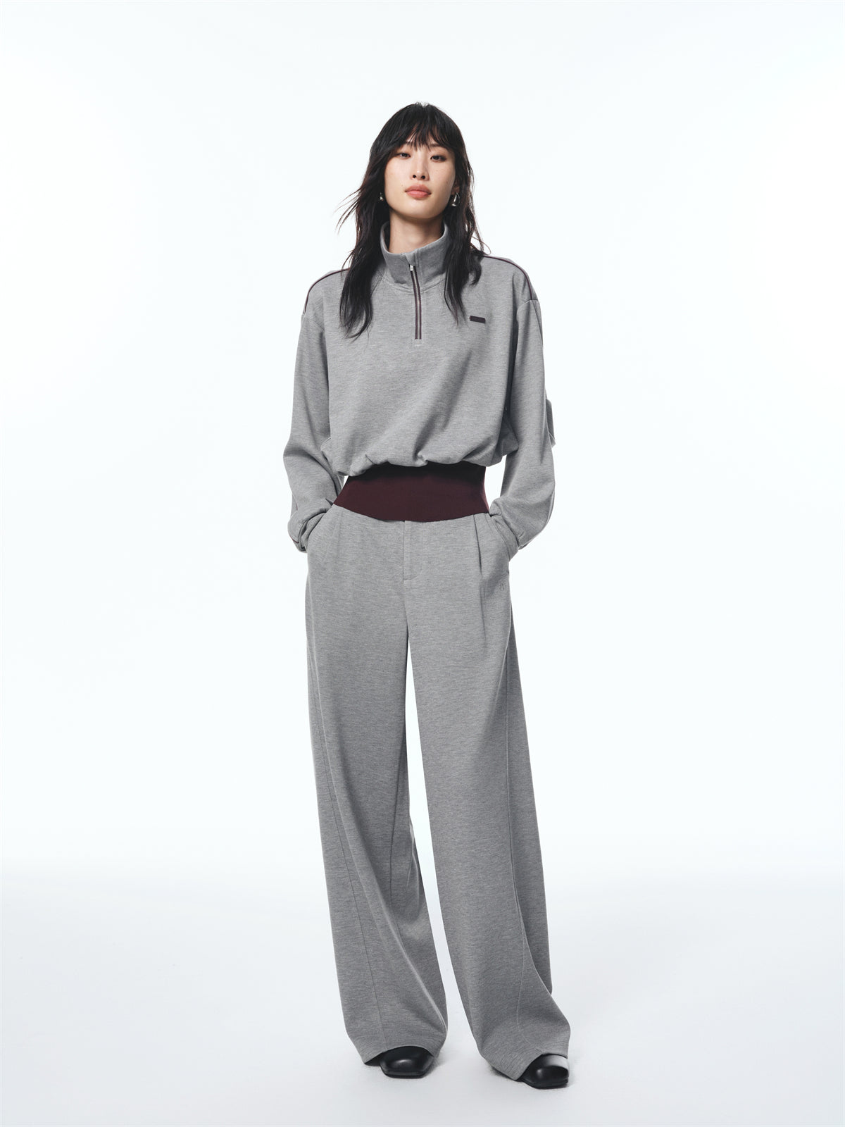 Women's Fitted Waist Sweatshirt and Sweatpants Set