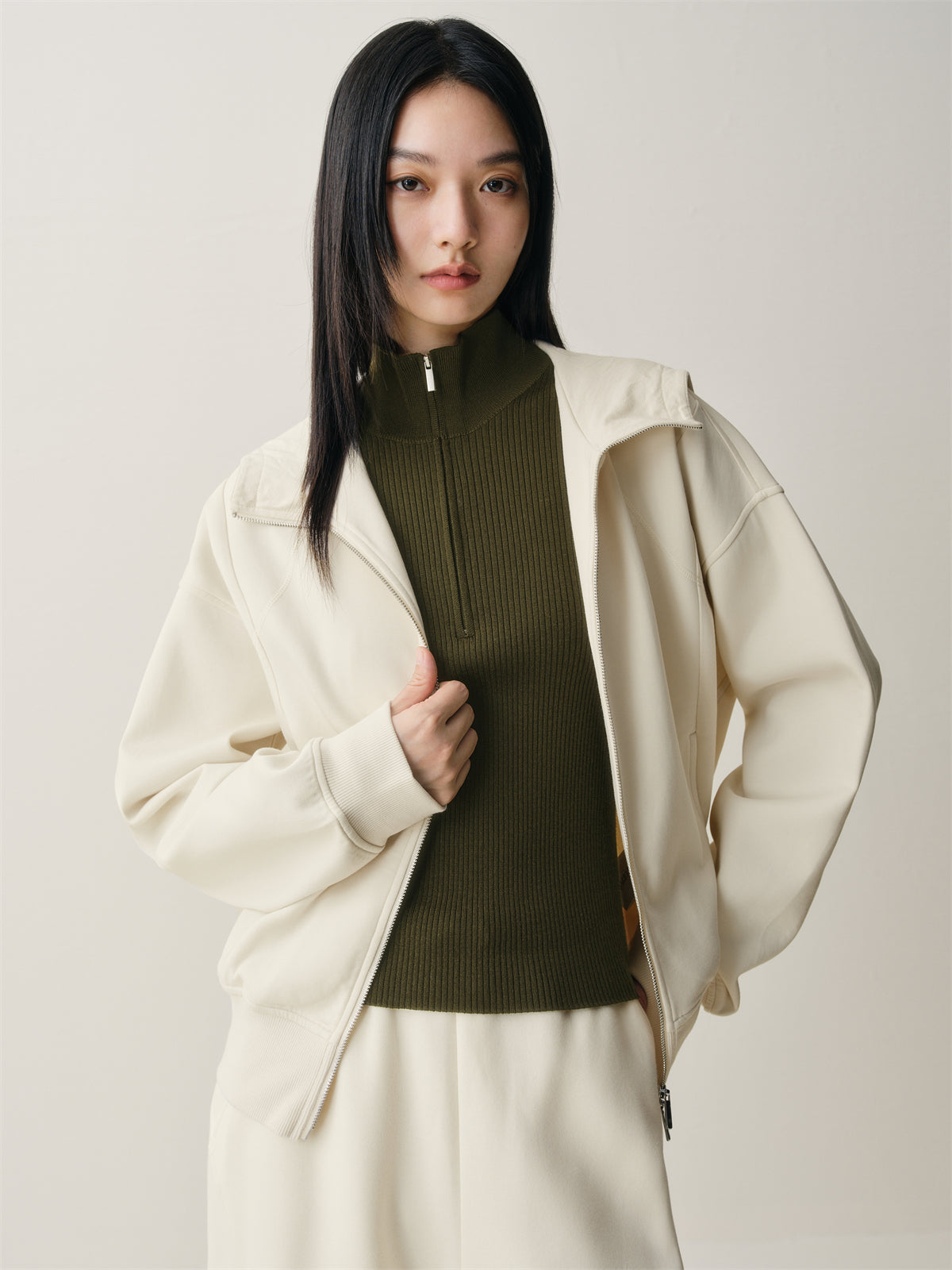 Women's Short Hooded Sweatshirt Jacket