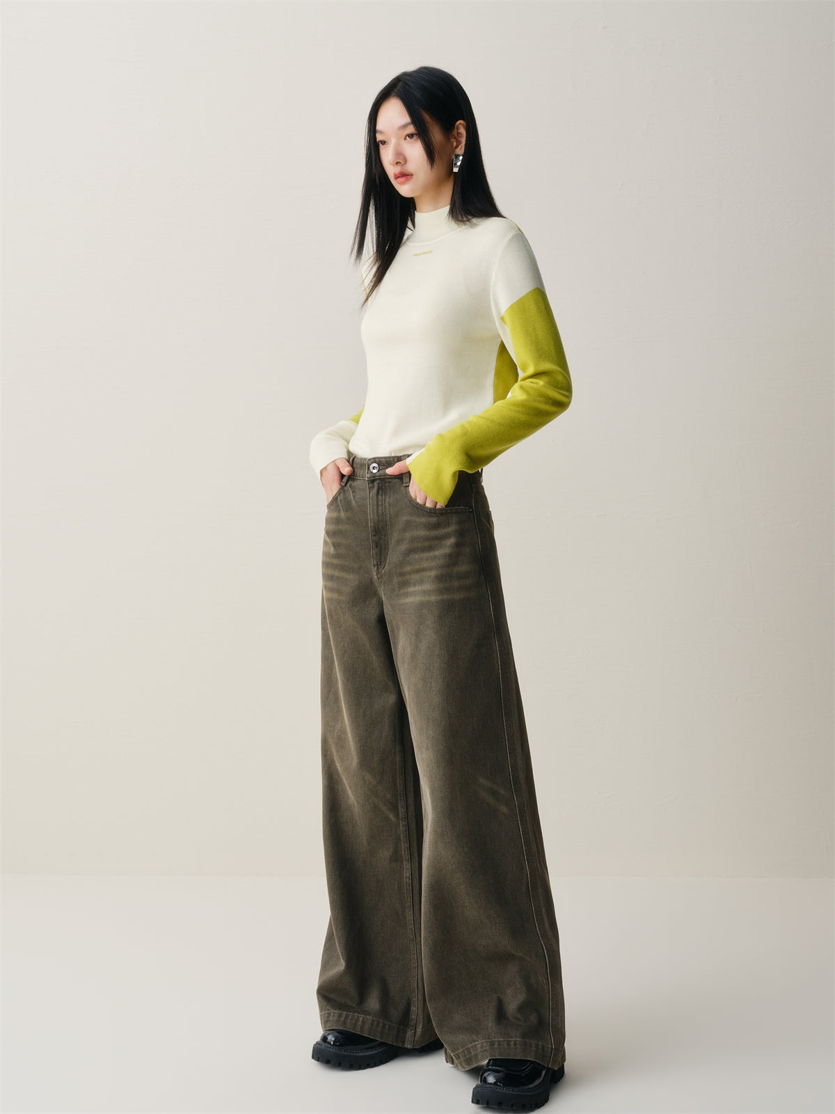 Women's Contrast Mock-Neck Knit Top