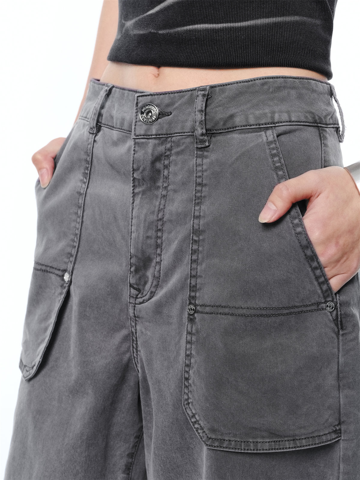 *US Final Sale* Women's Utility Floor-Length Straight-Leg Jeans