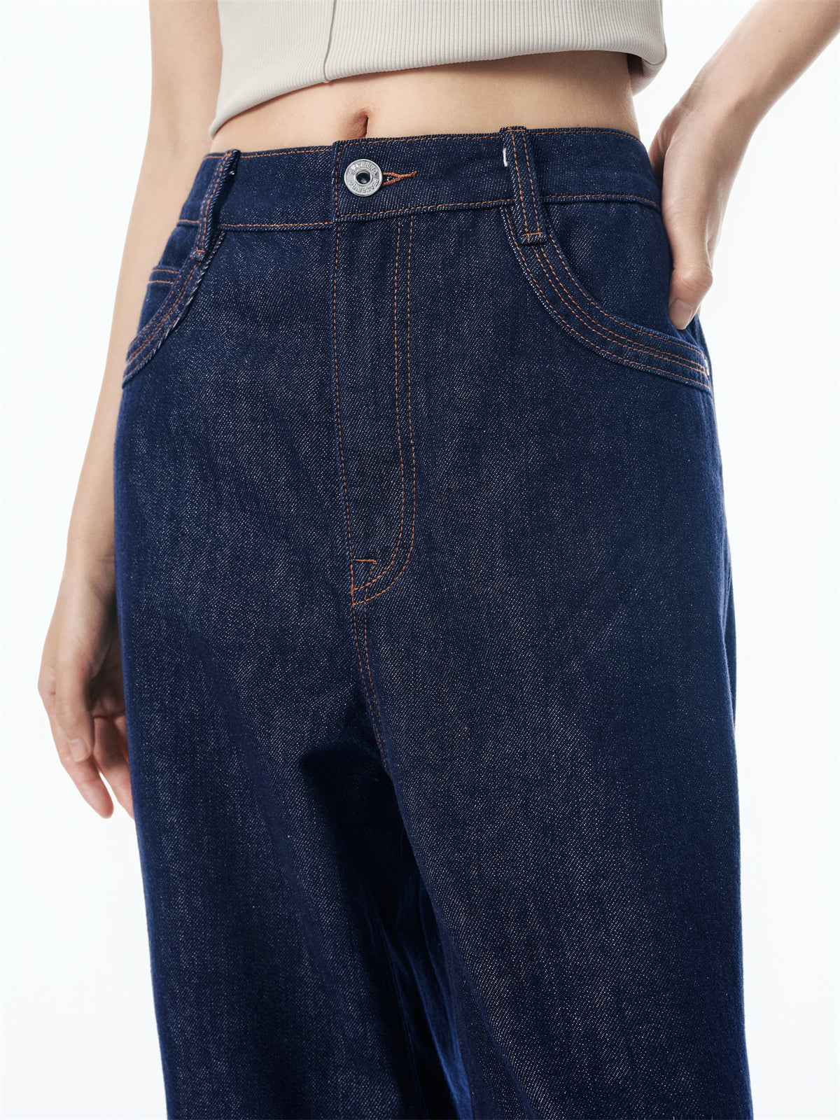 Women's Straight-Leg Jeans with Hem Panel
