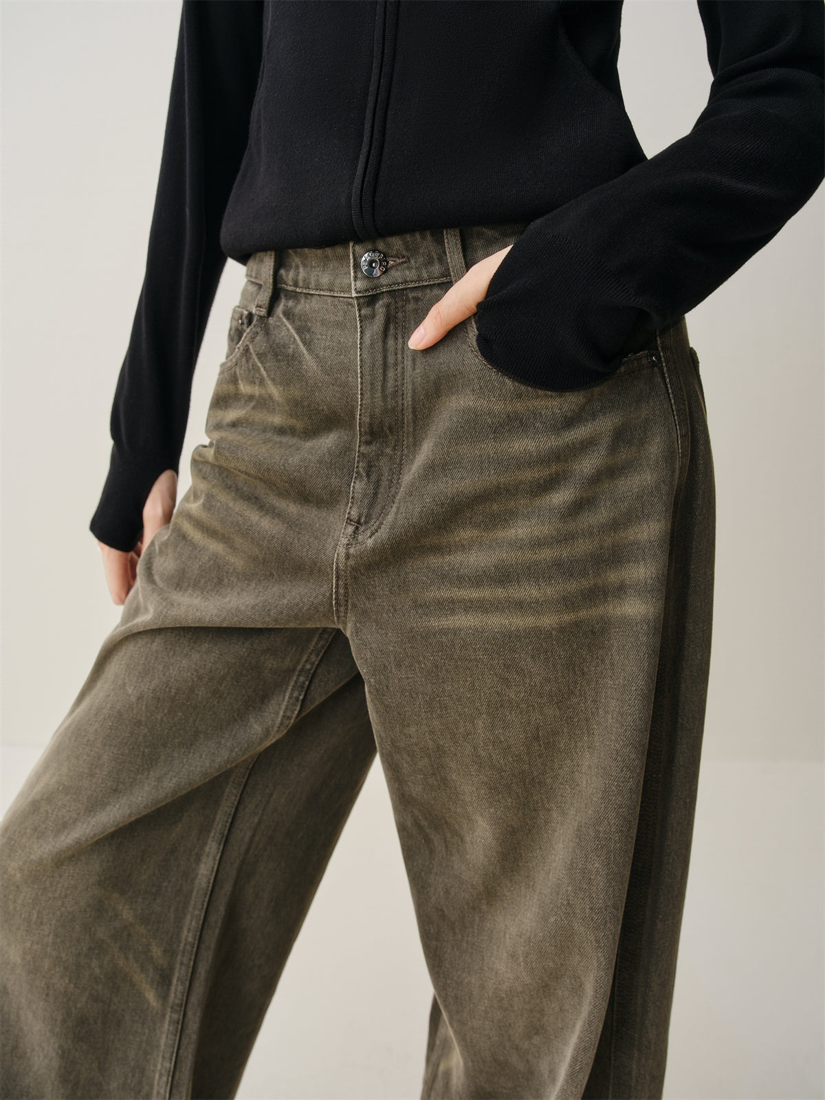Women's Distressed Wide-Leg Jeans with Whiskering
