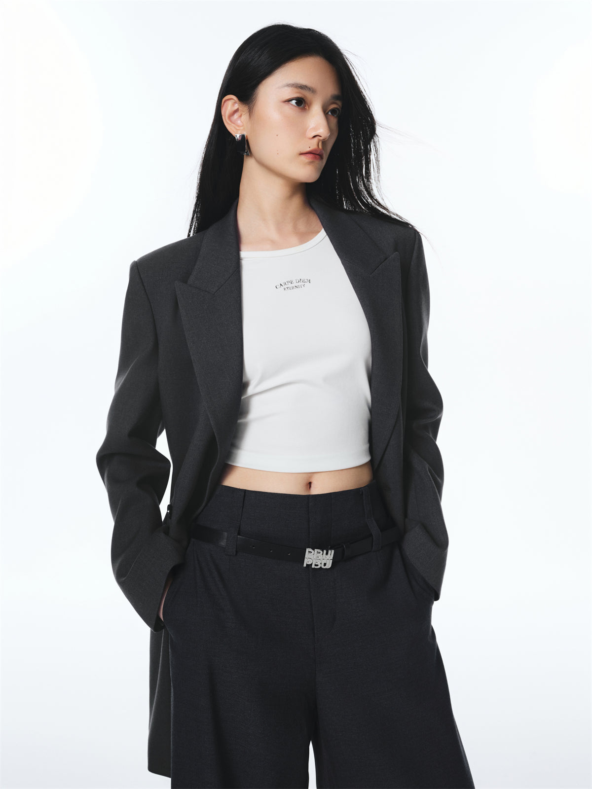 Women's Peaked Lapel Double-Breasted Blazer