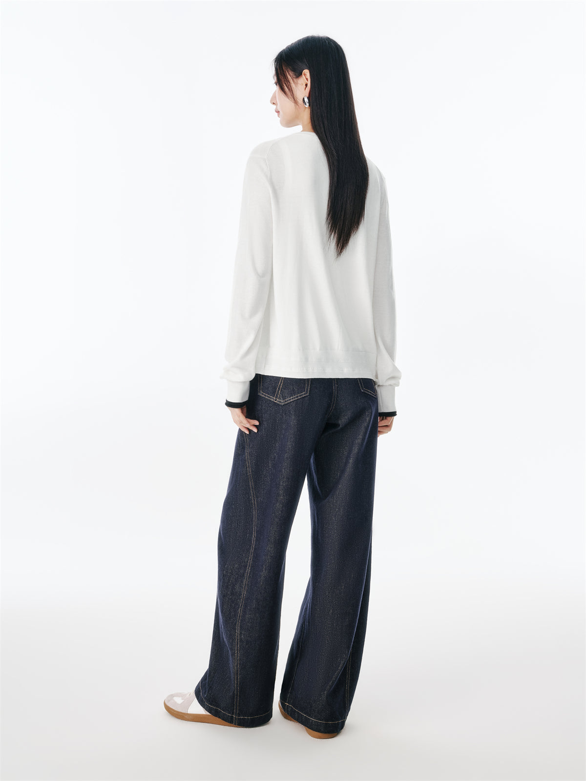 Women's Wool-Blend Knit Cardigan with Contrast Accents