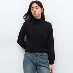 Women's Mock Neck Embroideried Pullover