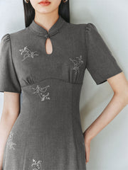 Women's New Chinese-Style Embroidered Dress with Frog Buttons