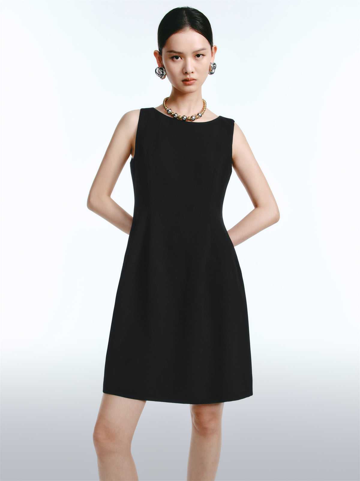 Women's Sleeveless Textured Cropped Dress