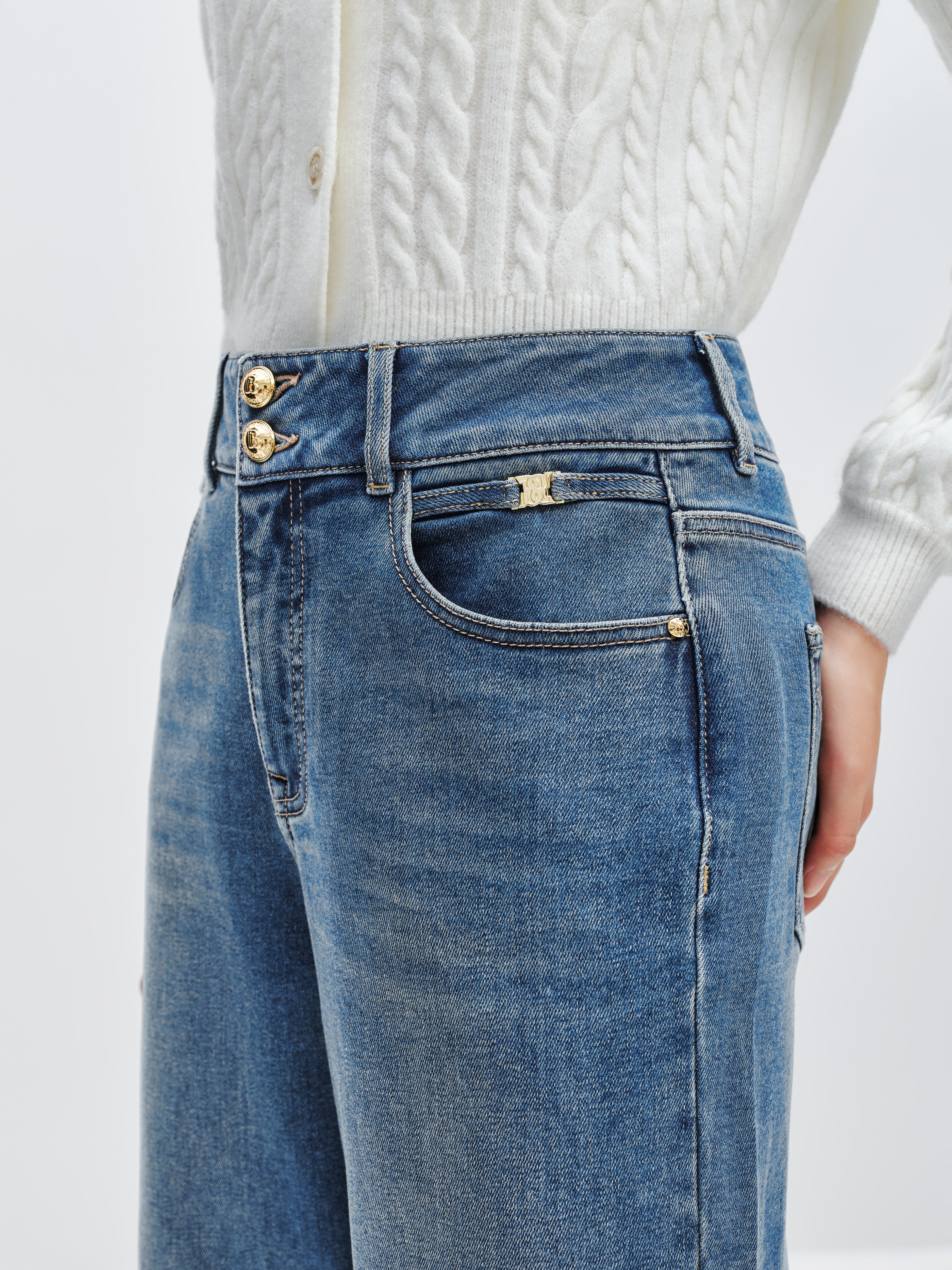 Women's High Waist Tapered Jeans