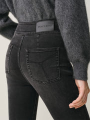 Women's Stretch Brushed Slim Tapered Jeans