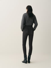 Women's Stretch Brushed Slim Tapered Jeans