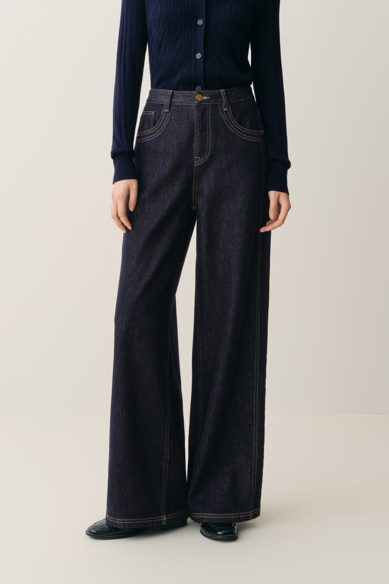 Women's Loose-Fit Fleece-Lined Wide-Leg Jeans