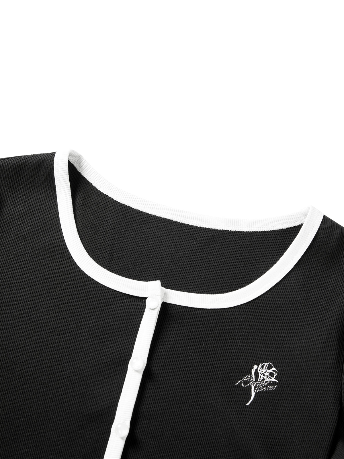 Women's U-Neck Contrast-Trim Cropped T-Shirt