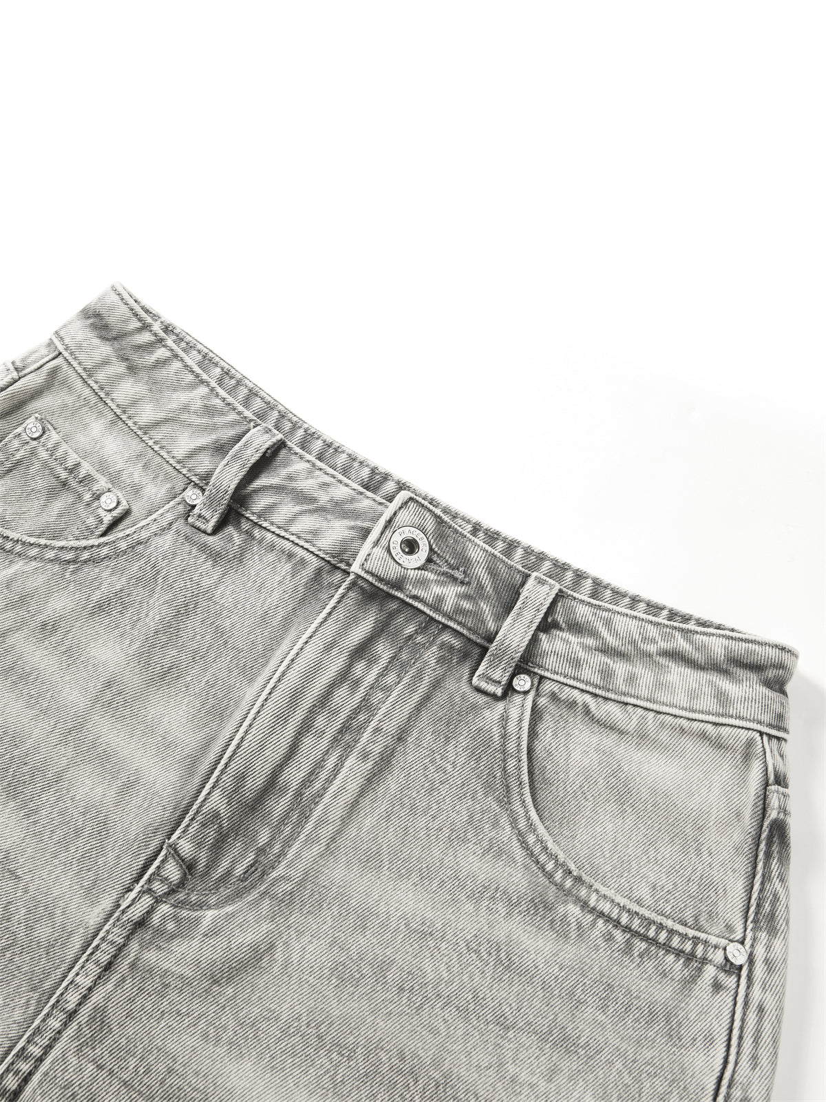 Women's Vintage-Washed Frayed Denim Shorts