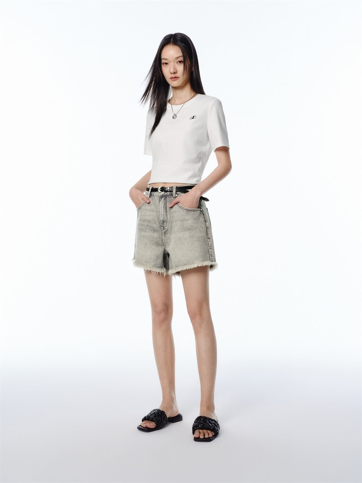 Women's Vintage-Washed Frayed Denim Shorts