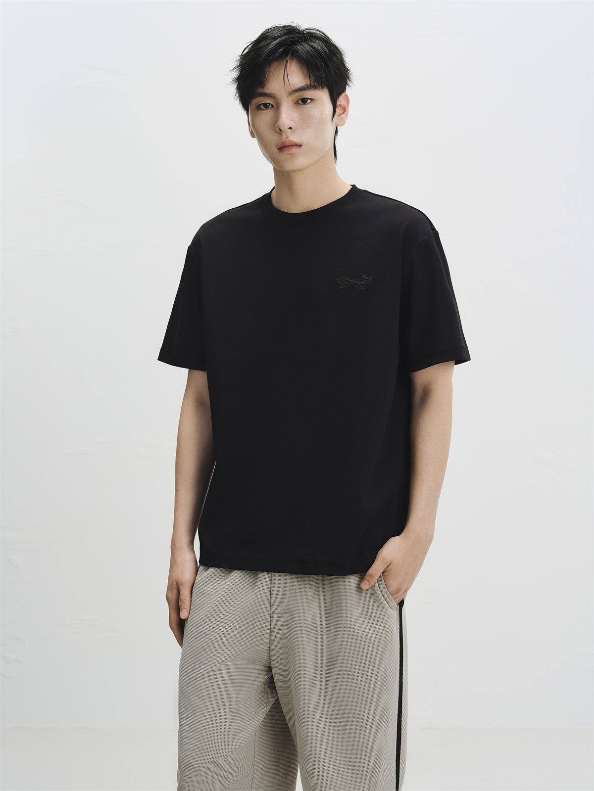 Men's Black Heavyweight T-Shirt with Embroidery