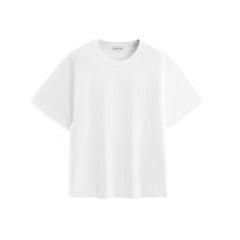 Men's Minimal Solid T-Shirt with Patch Detail