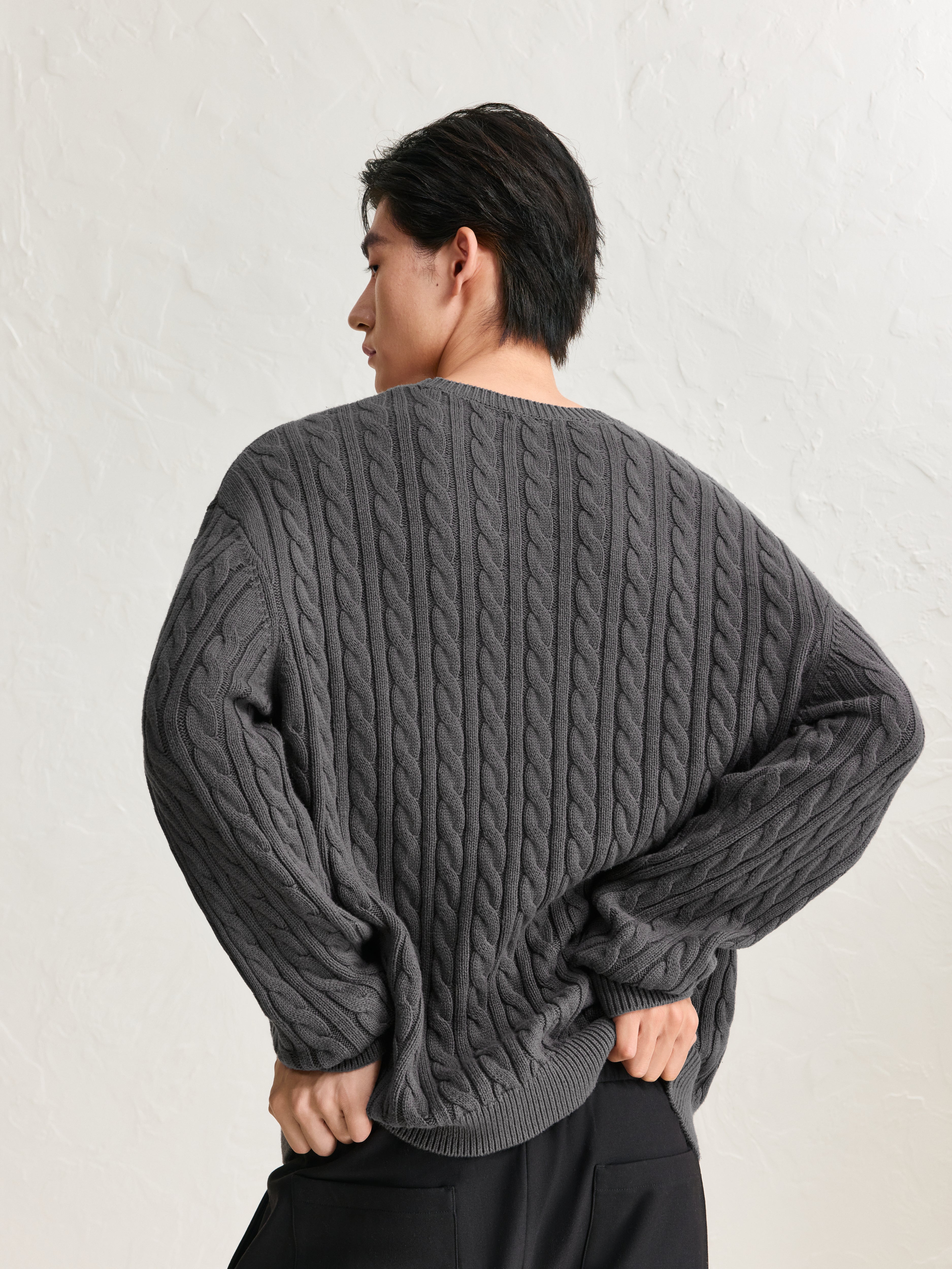 Men's Gray Embroideried Cable-Knit Pullover