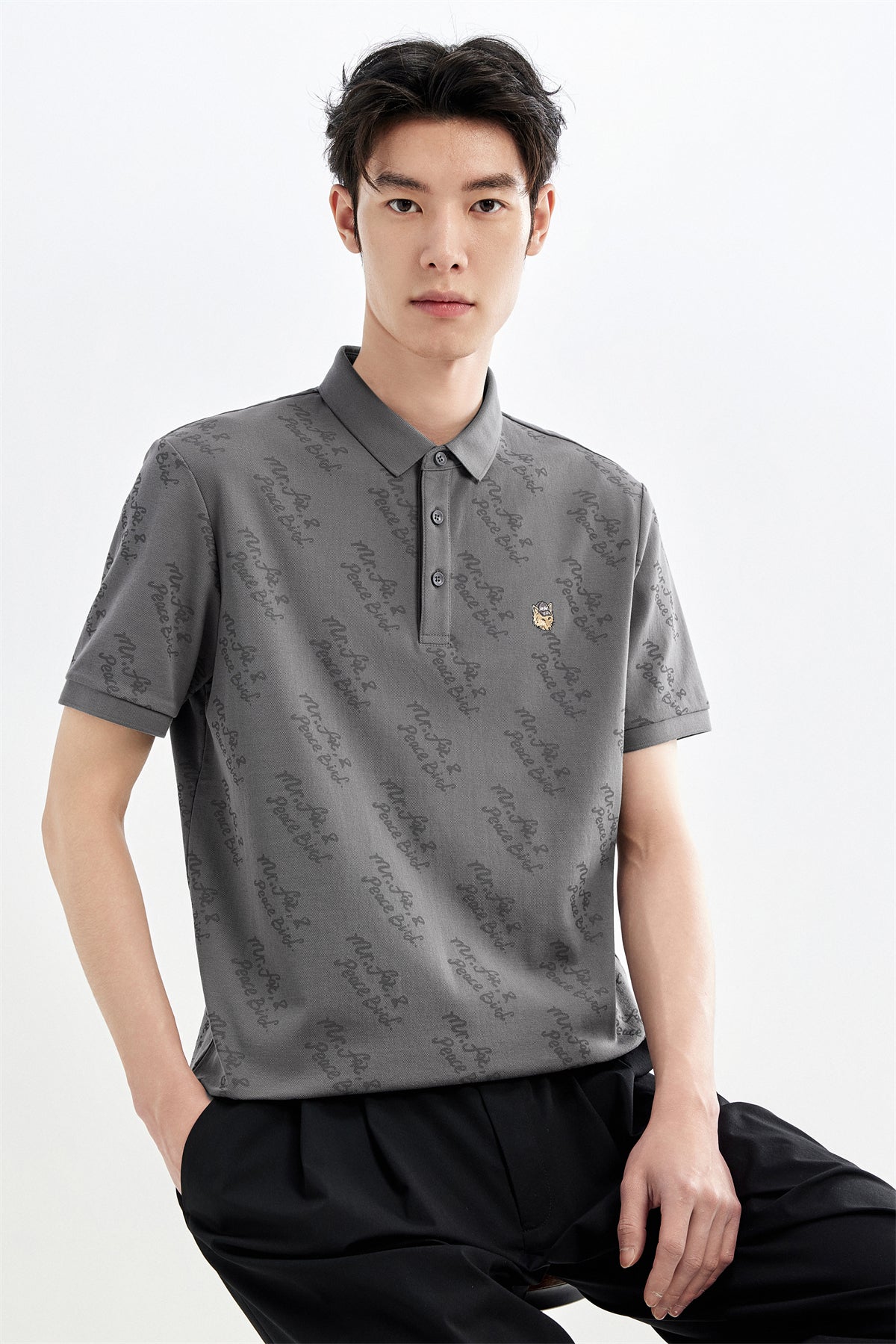 Men's Cooling Polo Shirt with All-Over Letter Print