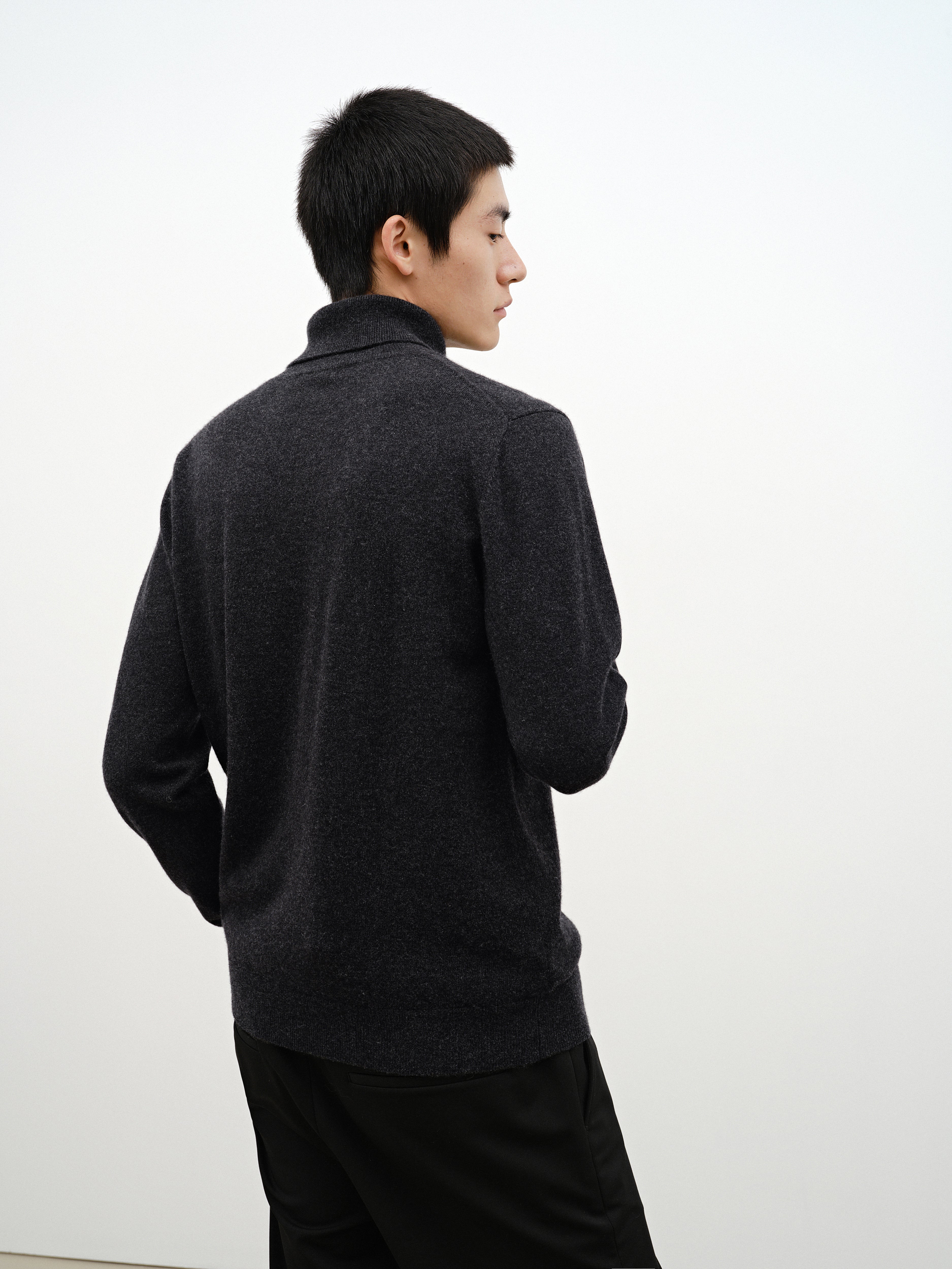 Men's Crew Neck Cashmere Pullover