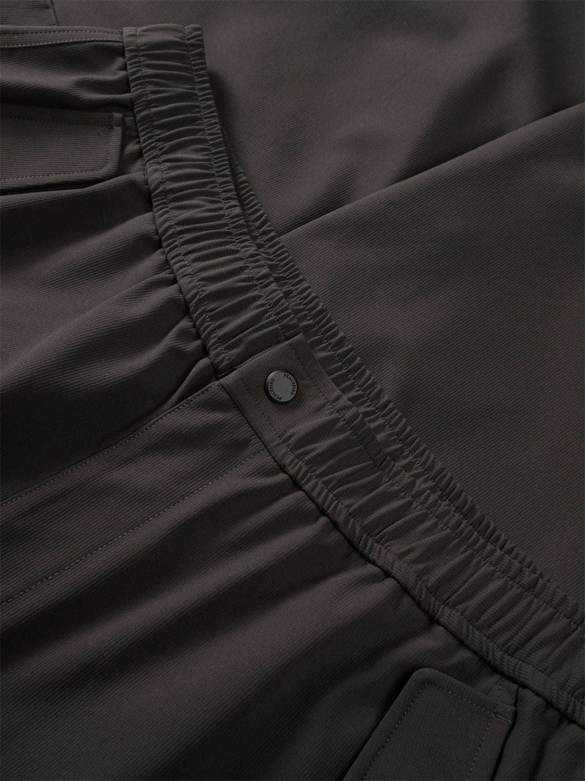 Men's Cargo-Style Pleated Parachute Pants