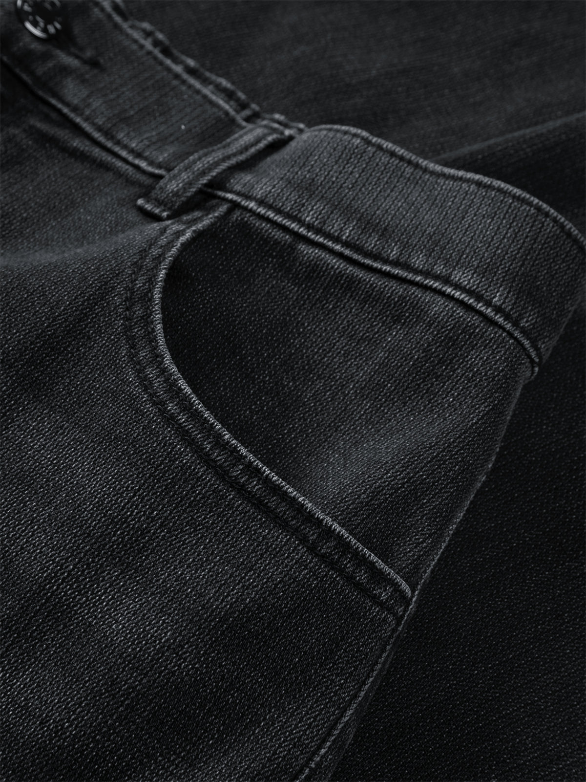Men's Gradient-Washed Tapered Jeans