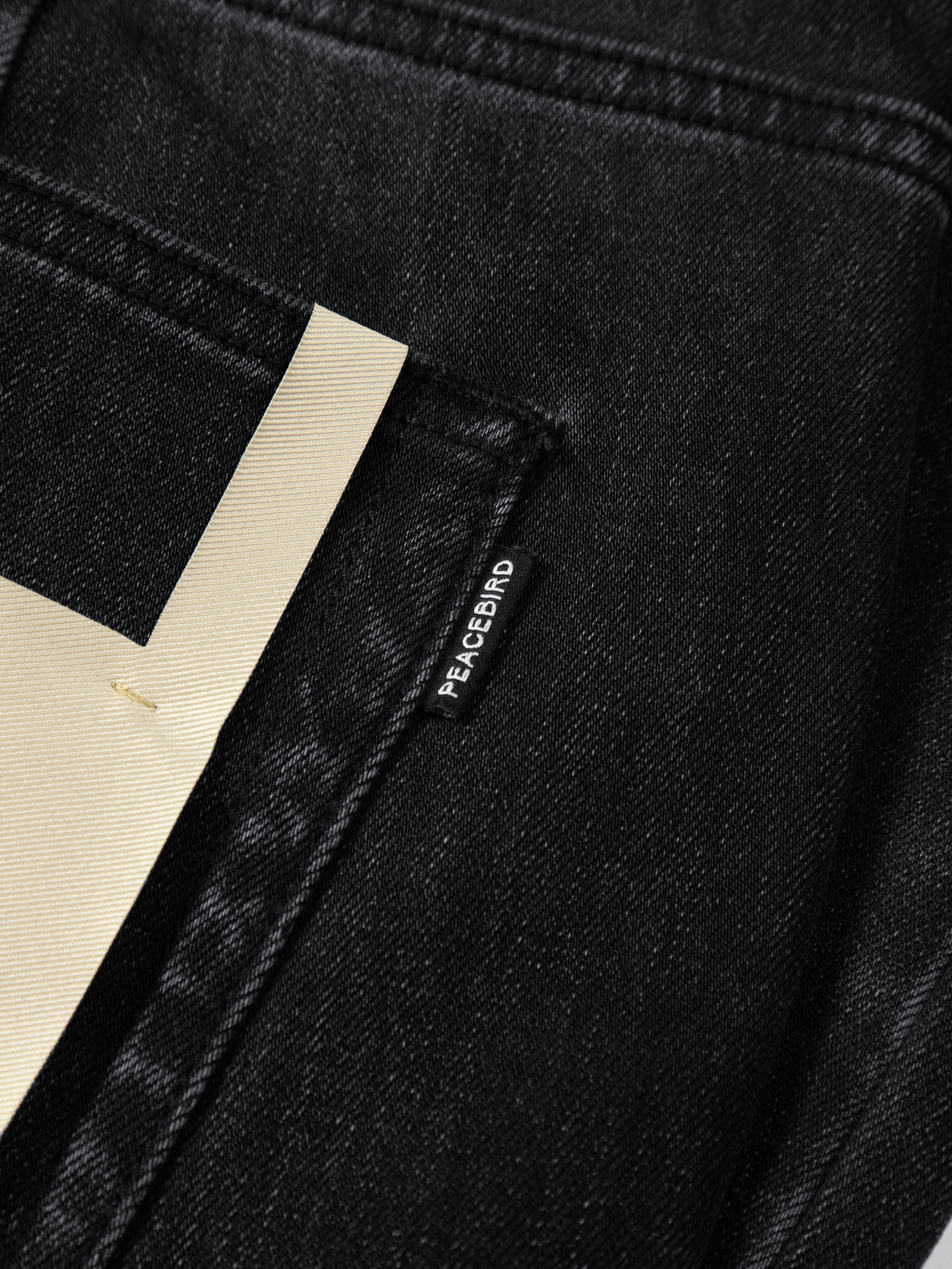 Men's Cashmere-Blend Fleece-Lined Tapered Jeans