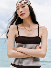 Women's color-block reversible vest