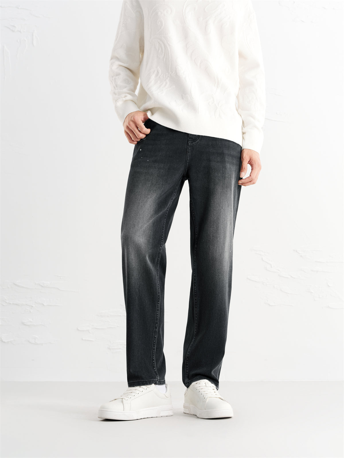 Men's Vintage Gradient Wash Tapered Jeans