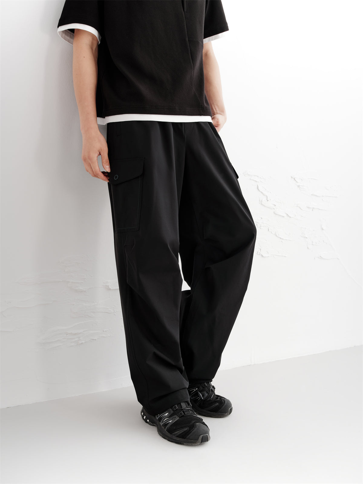Men's Utility-Inspired Wide-Leg Trousers