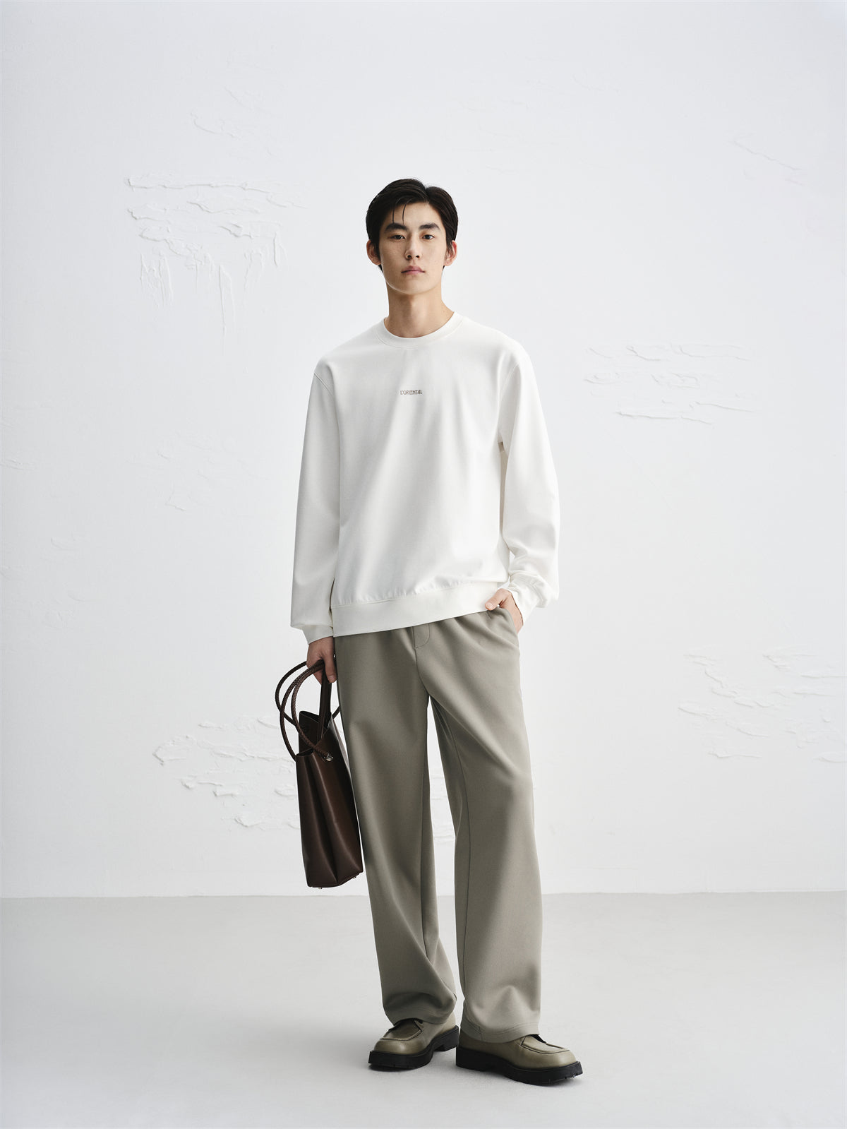 Men's Printed and Embroidered Stretch Sweatshirt