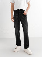 Men's Washed Slim-Fit Jeans
