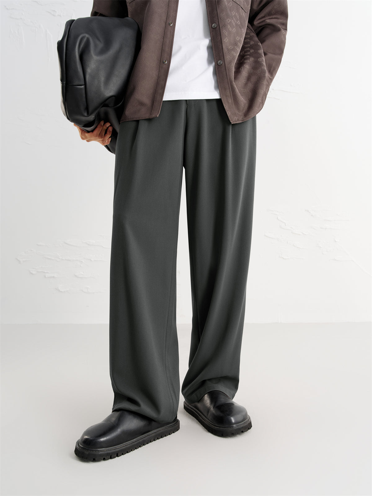 Men's Draped Wide-Leg Trousers