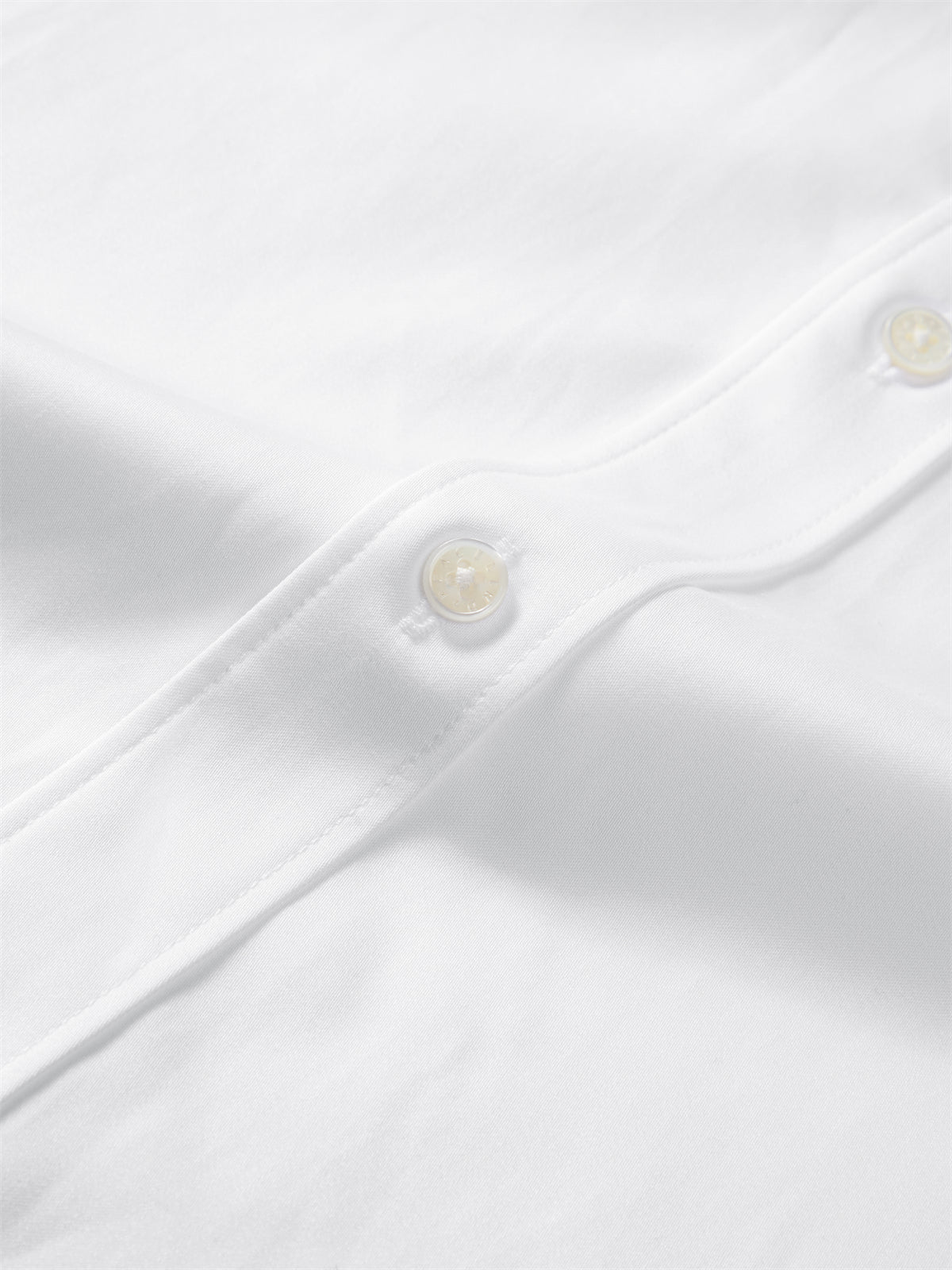 Men's Slim-Fit White Long-Sleeve Shirt