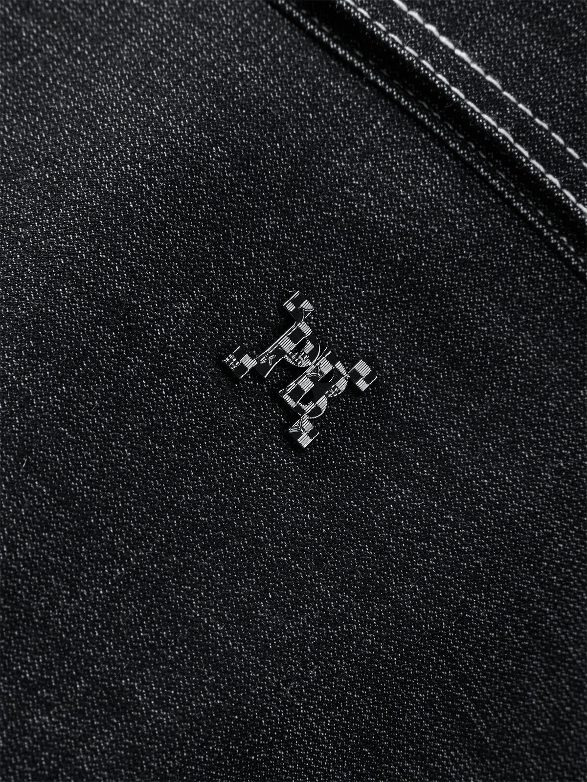 Men's Relaxed Contrast-Stitch Shirt