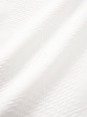 Men's Solid Allover Jacquard T-Shirt