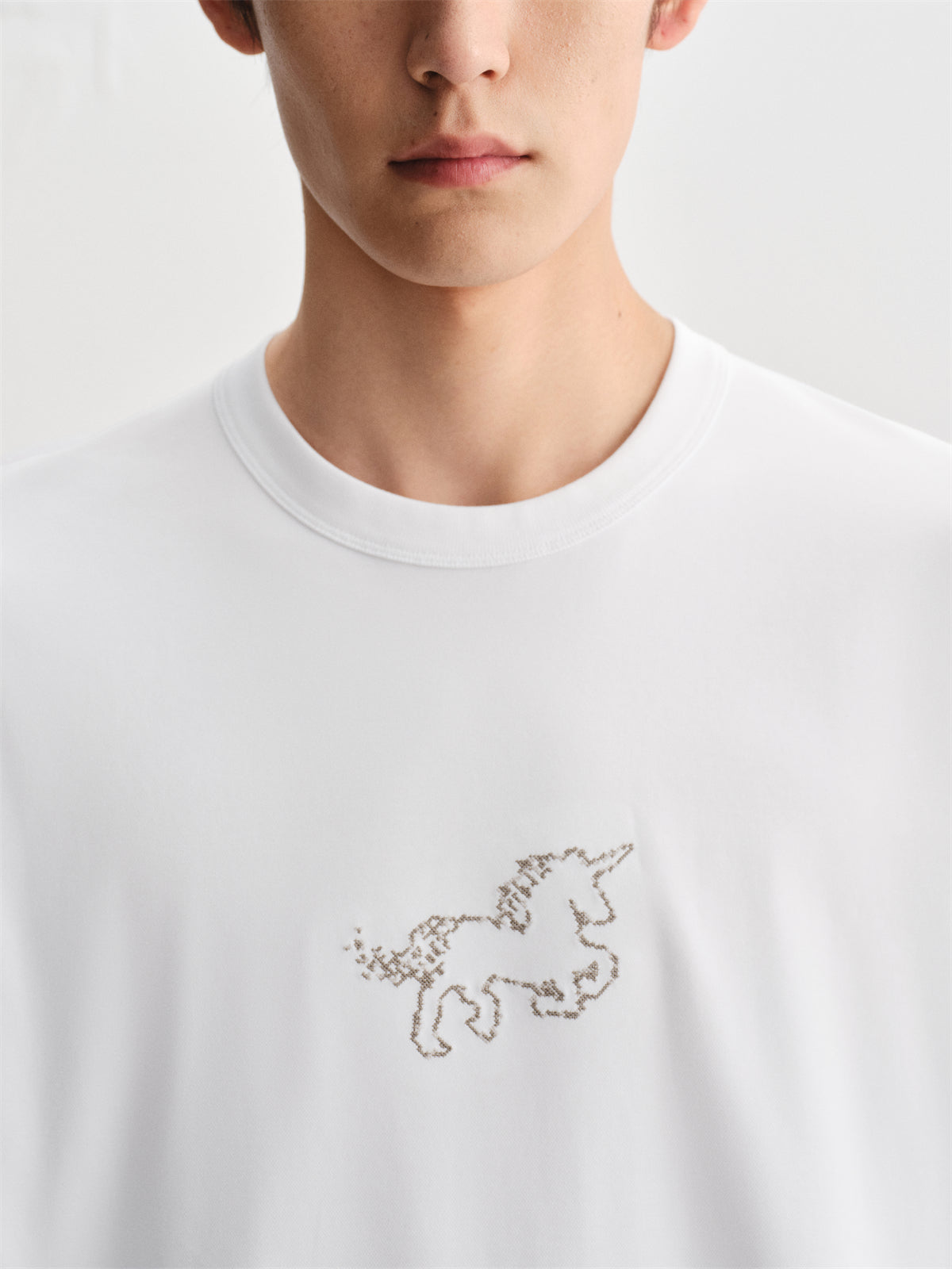 Men's Stretch T-Shirt with Unicorn Embroidery