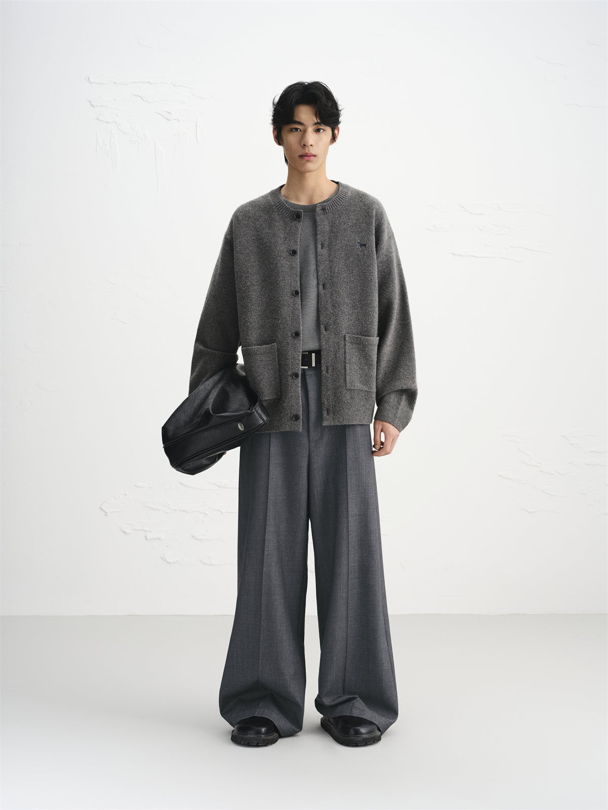 Men's Brushed Knit Cardigan with Dog Embroidery